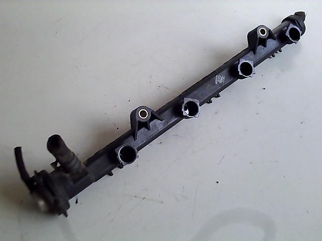 bontott VW POLO III Porlasztó Sor / Híd