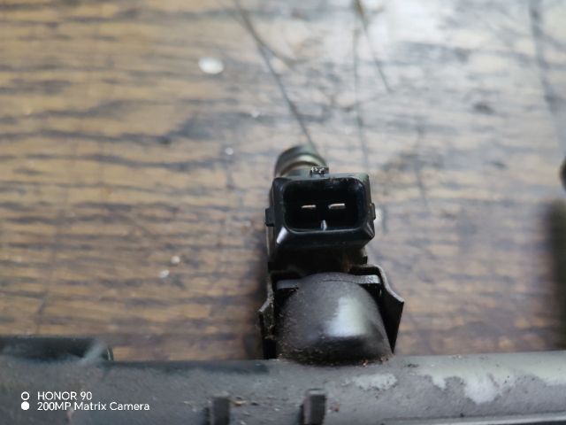 bontott VW POLO III Porlasztó Sor / Híd