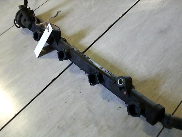 bontott VW POLO III Porlasztó Sor / Híd