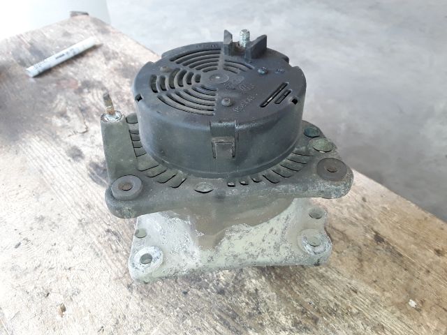 bontott VW POLO III Generátor