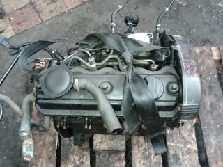 bontott VW POLO III Motor (Fűzött blokk hengerfejjel)