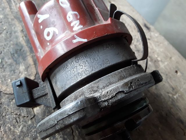 bontott VW POLO III Gyújtáselosztó