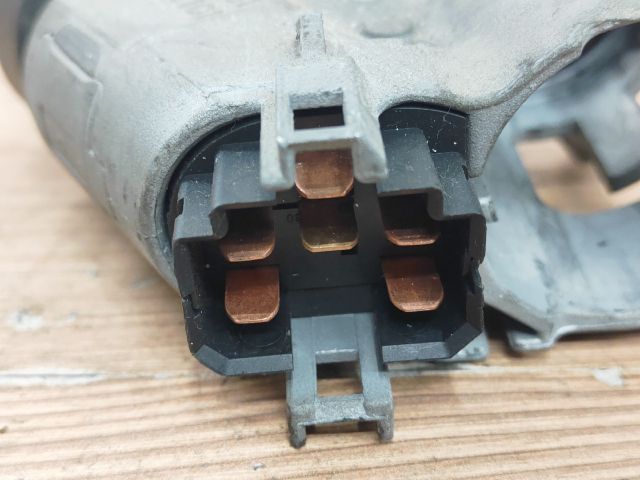 bontott VW POLO III Gyújtáskapcsoló