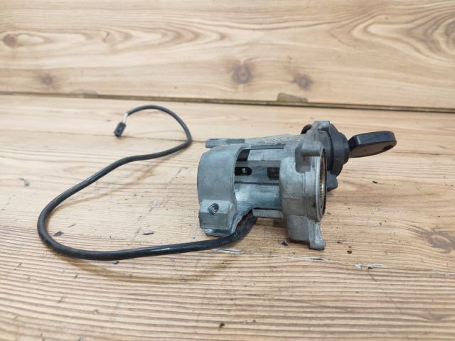 bontott VW POLO III Gyújtáskapcsoló