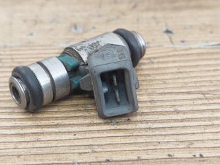 bontott VW POLO III Porlasztó (1 db)