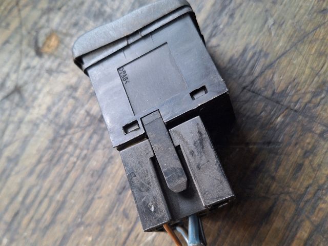 bontott VW POLO III Ablakfűtés Kapcsoló