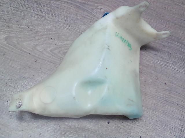 bontott VW POLO III Ablakmosó Tartály