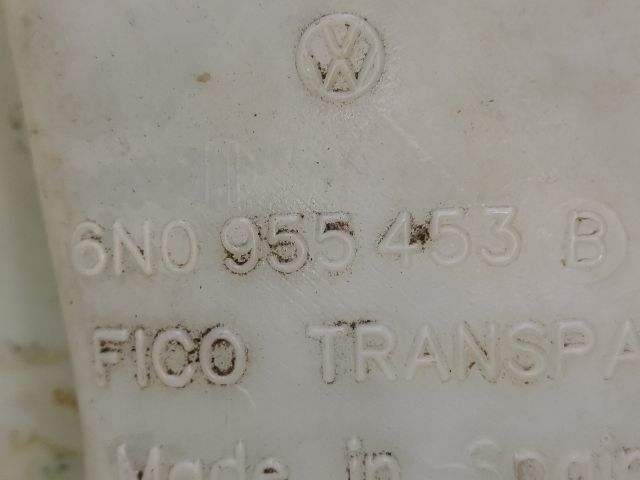 bontott VW POLO III Ablakmosó Tartály