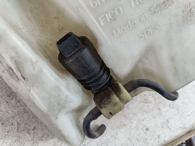 bontott VW POLO III Ablakmosó Tartály