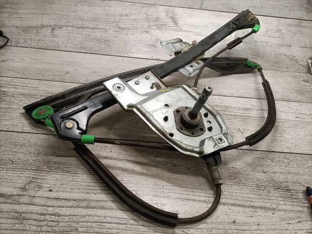 bontott VW POLO III Bal első Ablakemelő Szerkezet (Mechanikus)