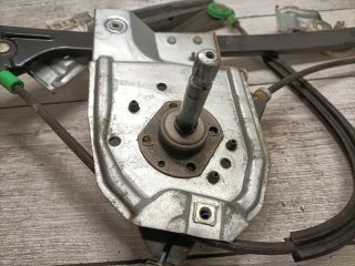 bontott VW POLO III Bal első Ablakemelő Szerkezet (Mechanikus)