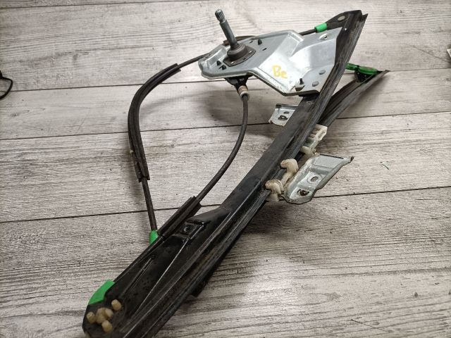 bontott VW POLO III Bal első Ablakemelő Szerkezet (Mechanikus)