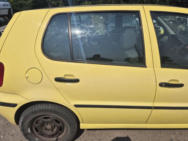 bontott VW POLO III Bal első Ajtó (Részeivel)