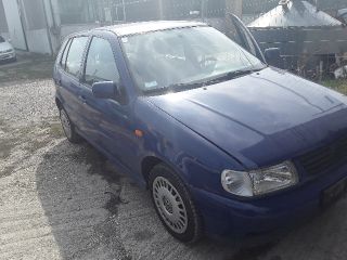 bontott VW POLO III Bal első Ajtó (Részeivel)