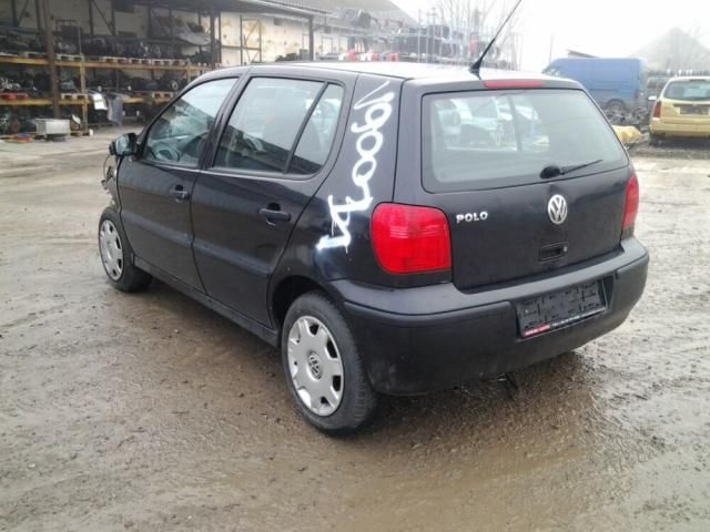 bontott VW POLO III Bal első Ajtó (Üres lemez)