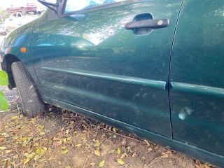 bontott VW POLO III Bal első Ajtó (Üres lemez)