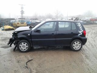 bontott VW POLO III Bal első Ajtó (Üres lemez)