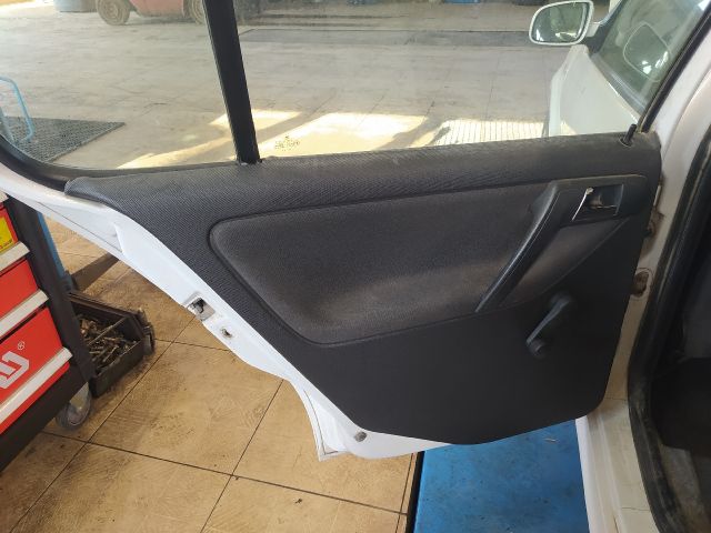 bontott VW POLO III Bal első Ajtóhatároló