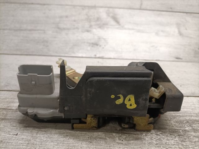 bontott VW POLO III Bal első Ajtózár