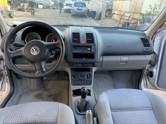 bontott VW POLO III Bal első Kapaszkodó (Felső)