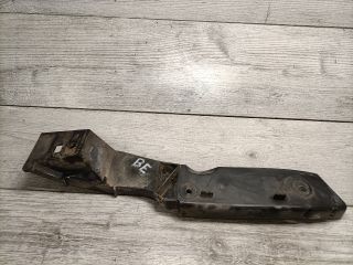 bontott VW POLO III Bal első Oldal Lökhárító Tartó (Műanyag)