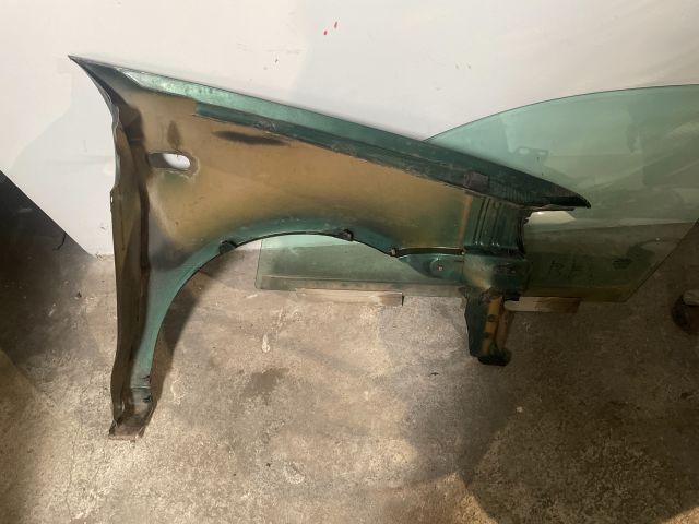 bontott VW POLO III Bal első Sárvédő