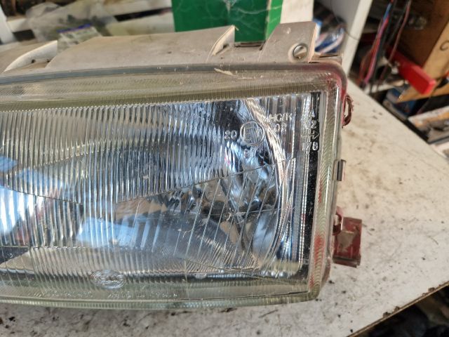 bontott VW POLO III Bal Fényszóró