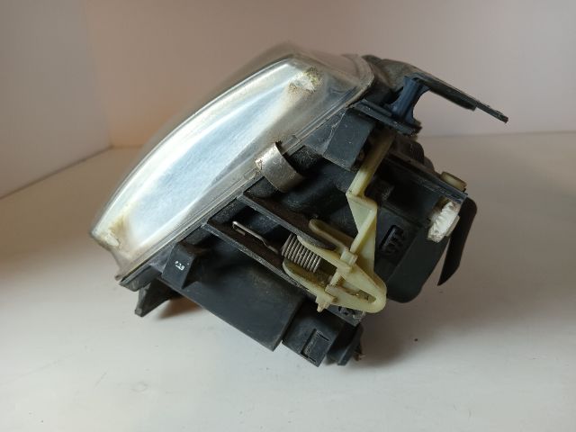 bontott VW POLO III Bal Fényszóró