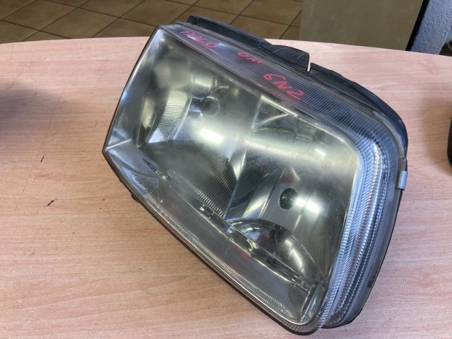 bontott VW POLO III Bal Fényszóró