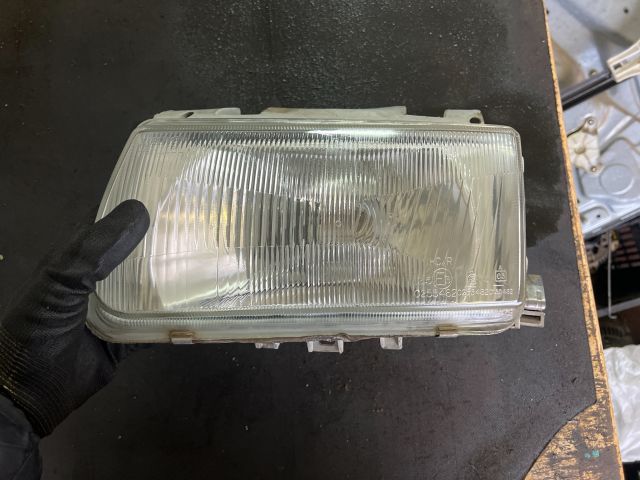 bontott VW POLO III Bal Fényszóró