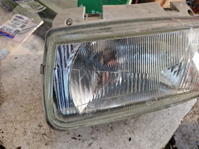 bontott VW POLO III Bal Fényszóró