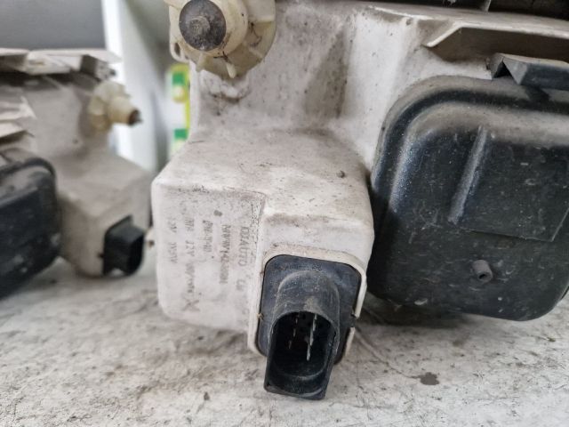 bontott VW POLO III Bal Fényszóró