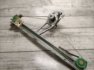 bontott VW POLO III Bal hátsó Ablakemelő Szerkezet (Mechanikus)