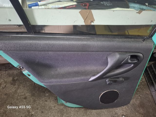 bontott VW POLO III Bal hátsó Ajtó (Részeivel)