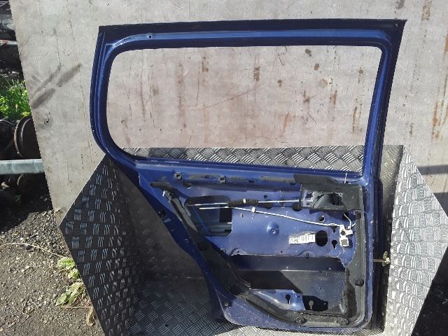 bontott VW POLO III Bal hátsó Ajtó (Üres lemez)