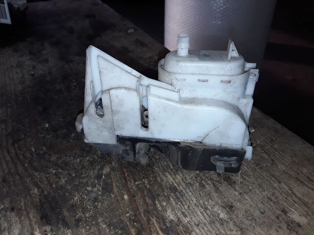 bontott VW POLO III Bal hátsó Ajtózár