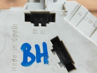 bontott VW POLO III Bal Hátsó Lámpa Foglalat