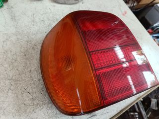 bontott VW POLO III Bal Hátsó Lámpa