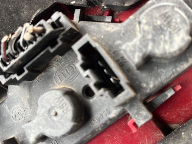 bontott VW POLO III Bal Hátsó Lámpa