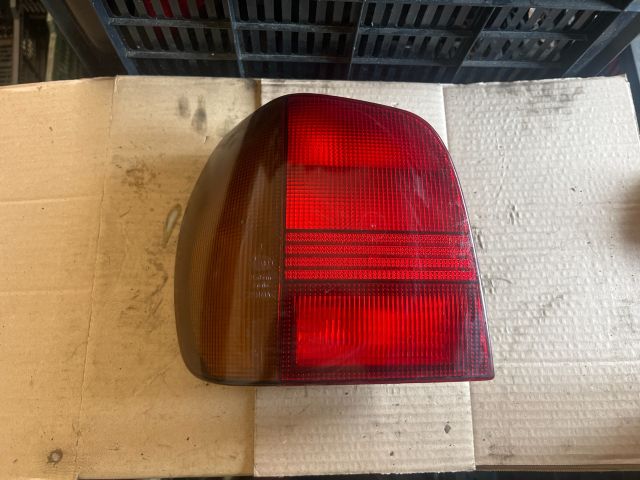 bontott VW POLO III Bal Hátsó Lámpa