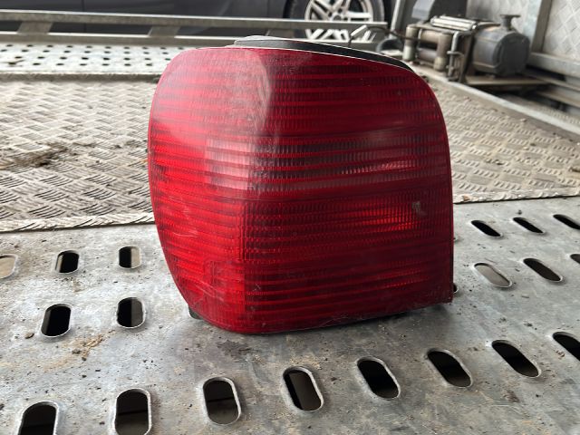 bontott VW POLO III Bal Hátsó Lámpa