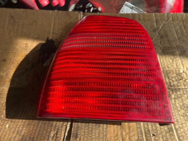 bontott VW POLO III Bal Hátsó Lámpa