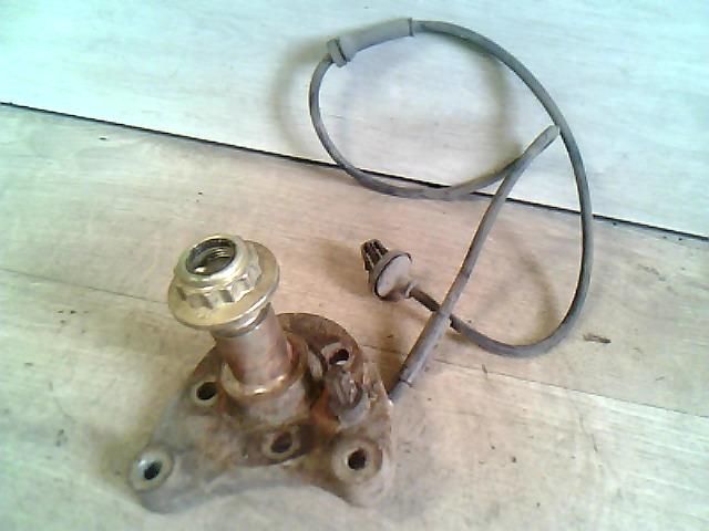 bontott VW POLO III Bal hátsó Tengelycsonk