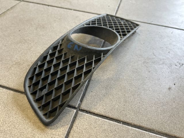 bontott VW POLO III Bal Ködlámpa Rács