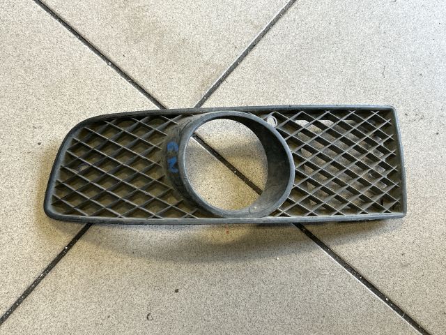 bontott VW POLO III Bal Ködlámpa Rács