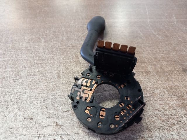 bontott VW POLO III Bal Kormánykapcsoló Irányjelző