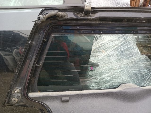 bontott VW POLO III Csomagtérajtó (Részeivel)