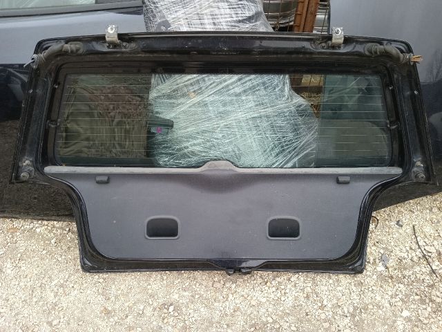 bontott VW POLO III Csomagtérajtó (Részeivel)