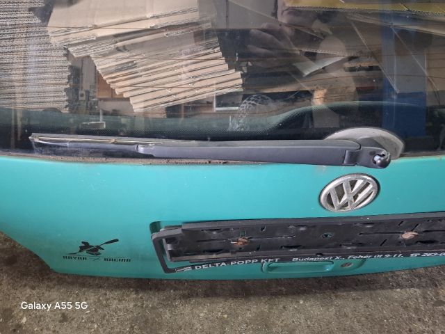 bontott VW POLO III Csomagtérajtó (Részeivel)