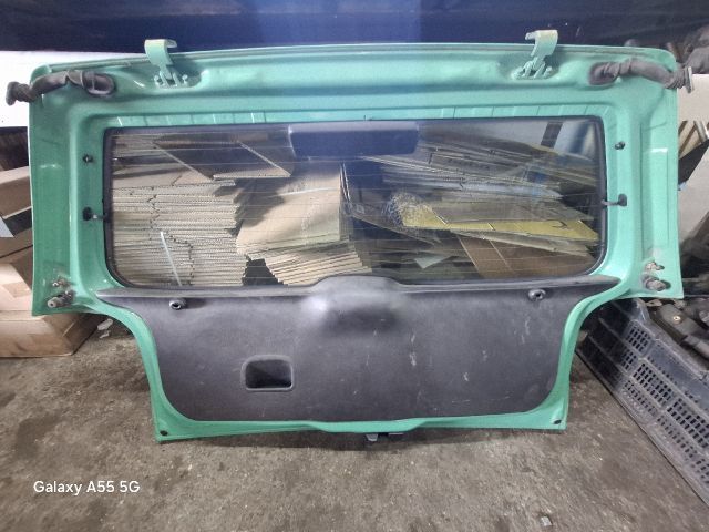 bontott VW POLO III Csomagtérajtó (Részeivel)